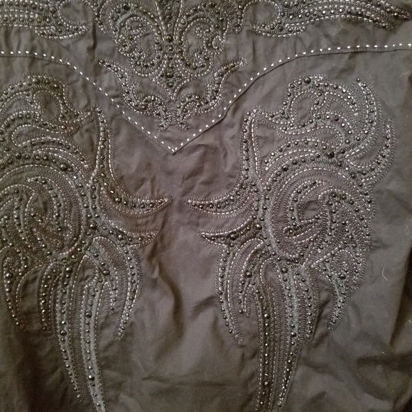 ***SOLD***Victorious Roar Affliction button up L - Picture 2 of 4